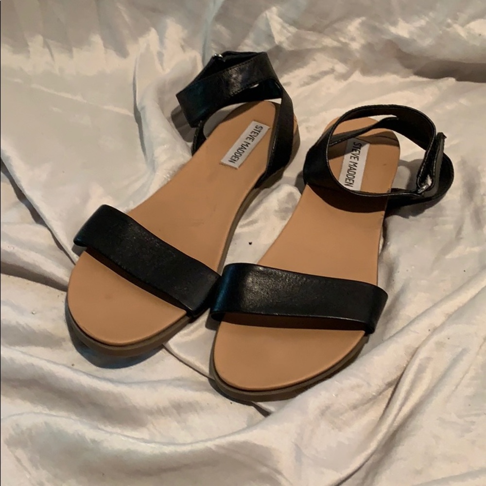 Black sandals